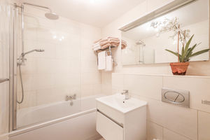 Photo 6- click for photo gallery